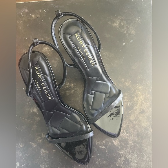 Kurt Gieger black strappy heel